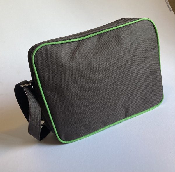 Mittlere Umhänge Tasche retro Kassettenband – Bild 5